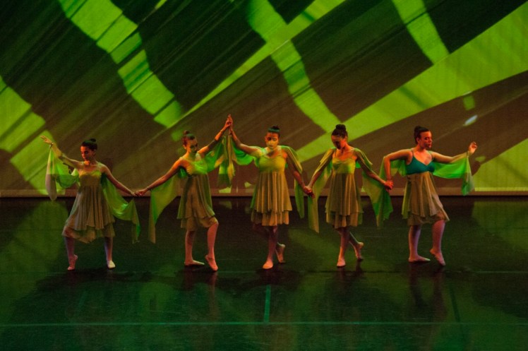 1dTxQybfTqOMm8ARJTjU9Q_thumb_2515a